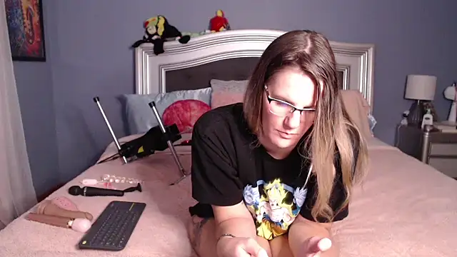 Sarahtineke online show from January 8, 2026, 12:13 am