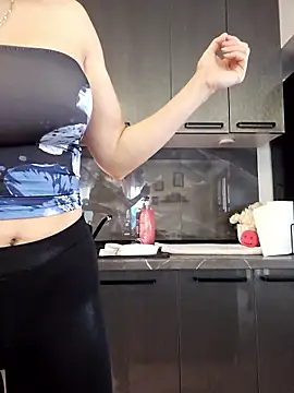 AnaFoxxy online show from January 17, 2026, 7:35 am