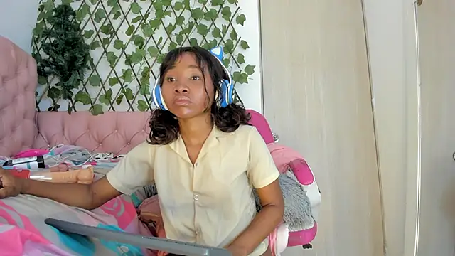 kimmysantoo online show from January 8, 2025, 10:15 am