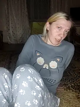 LeraSweet online show from November 15, 2025, 9:11 pm