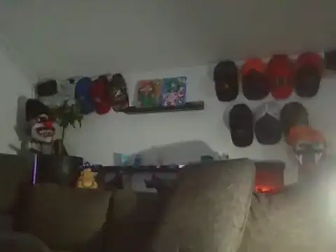 Snapshot of eltoulou chatting on January 22, 2025, 11:10 pm eltoulou online show from January 22, 2025, 11:10 pm