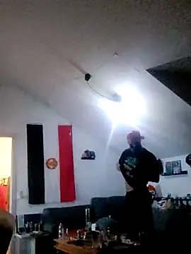 Snapshot of eltoulou chatting on February 5, 2025, 8:46 pm eltoulou online show from February 5, 2025, 8:46 pm