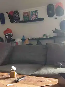 Snapshot of eltoulou chatting on February 11, 2025, 1:51 pm eltoulou online show from February 11, 2025, 1:51 pm