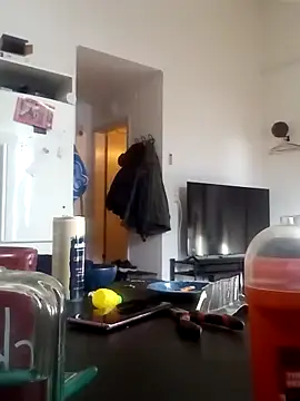 Snapshot of eltoulou chatting on March 4, 2025, 2:32 pm eltoulou online show from March 4, 2025, 2:32 pm