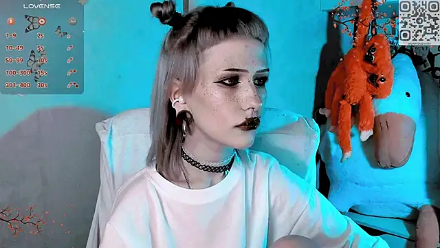 say mary online show from November 14, 2025, 3:33 pm