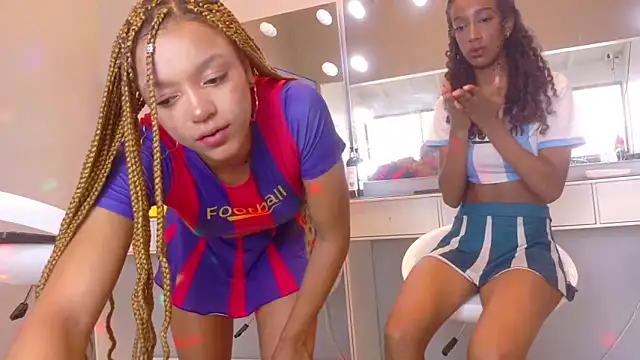 Snapshot of chocolatecrememia chatting on March 7, 2026, 8:39 pm chocolatecrememia online show from March 7, 2026, 8:39 pm