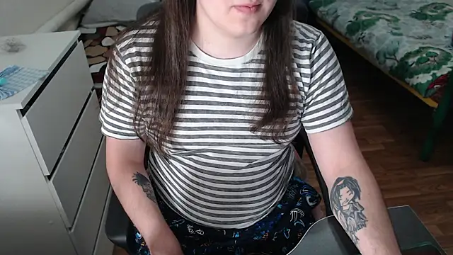 EvaMiron online show from January 31, 2026, 8:07 pm