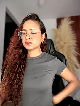 Snapshot of gretta_kler1 chatting on October 19, 2025, 3:12 pm gretta kler1 online show from October 19, 2025, 3:12 pm