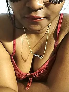 Snapshot of FANTASY_QUEEN_07 chatting on October 4, 2025, 9:13 pm FANTASY QUEEN 07 online show from October 4, 2025, 9:13 pm