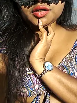 FANTASY QUEEN 07 online show from April 6, 2026, 7:53 am