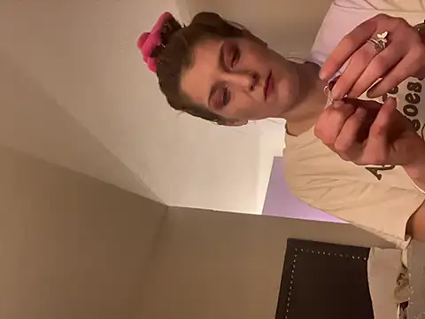 Snapshot of Phattpinktaco chatting on February 25, 2025, 10:47 am Phattpinktaco online show from February 25, 2025, 10:47 am