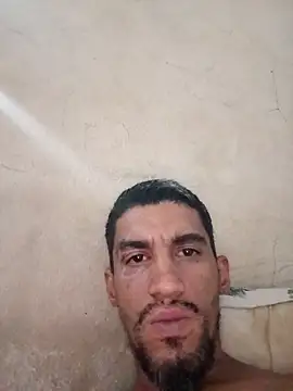 fieltoprj1 online show from December 22, 2025, 11:02 pm