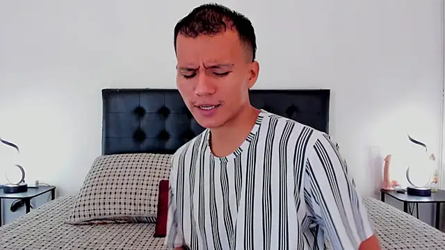 Snapshot of jaylen_and_duke chatting on February 20, 2025, 11:09 am jaylen and duke online show from February 20, 2025, 11:09 am