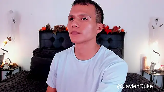 Snapshot of jaylen_and_duke chatting on October 30, 2025, 11:11 am jaylen and duke online show from October 30, 2025, 11:11 am