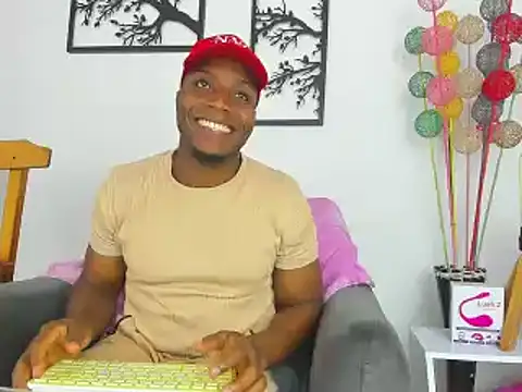 bigcock latin1 online show from February 18, 2025, 3:21 am