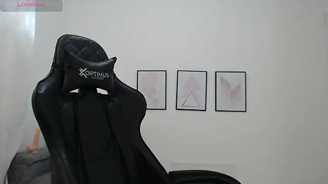 natalia curvy1 online show from January 9, 2026, 5:37 pm