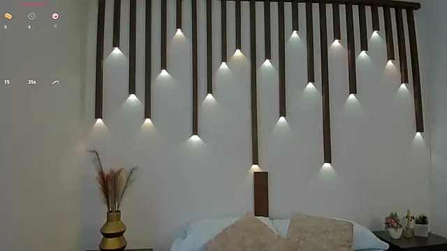 Snapshot of megan_cooper28 chatting on September 18, 2025, 6:43 pm megan cooper28 online show from September 18, 2025, 6:43 pm