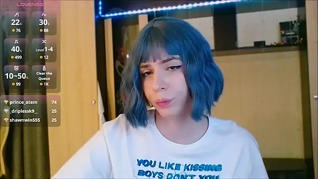 Snapshot of FemAlexa_ chatting on December 4, 2024, 8:51 pm FemAlexa online show from December 4, 2024, 8:51 pm