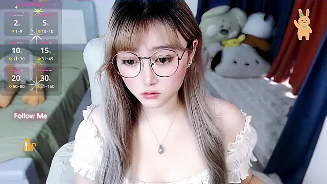 Snapshot of Sweet-18wanwan chatting on October 18, 2025, 4:37 am Sweet-18wanwan online show from October 18, 2025, 4:37 am