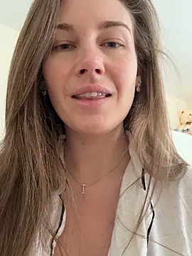 Snapshot of JasminJames chatting on May 31, 2026, 10:11 am JasminJames online show from May 31, 2026, 10:11 am