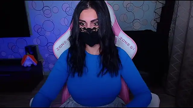   Yasmina   online show from October 8, 2025, 4:32 am