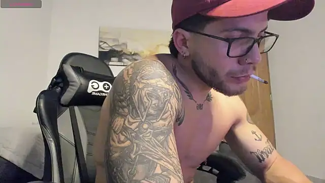 LucianSinclair online show from July 3, 2026, 3:13 am