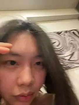 MEOW MEO online show from March 12, 2025, 6:22 pm