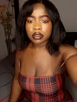 Snapshot of rosey_cheeks chatting on October 9, 2025, 11:03 pm rosey cheeks online show from October 9, 2025, 11:03 pm