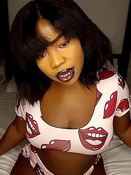 Snapshot of rosey_cheeks chatting on October 27, 2025, 10:58 pm rosey cheeks online show from October 27, 2025, 10:58 pm