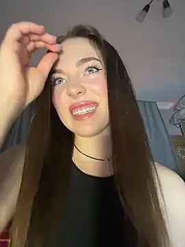 -SweetDi- online show from December 21, 2025, 7:43 pm