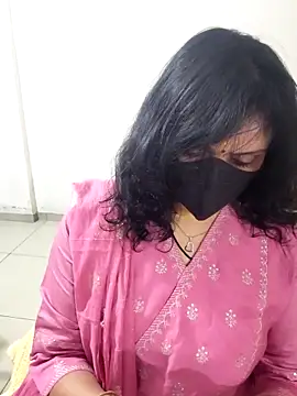 Snapshot of khushikhushi chatting on February 13, 2026, 5:25 am khushikhushi online show from February 13, 2026, 5:25 am