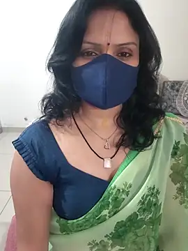 Snapshot of khushikhushi chatting on February 18, 2026, 6:31 am khushikhushi online show from February 18, 2026, 6:31 am