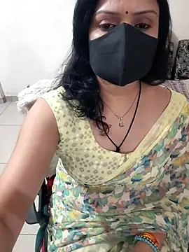 Snapshot of khushikhushi chatting on March 6, 2026, 5:42 pm khushikhushi online show from March 6, 2026, 5:42 pm