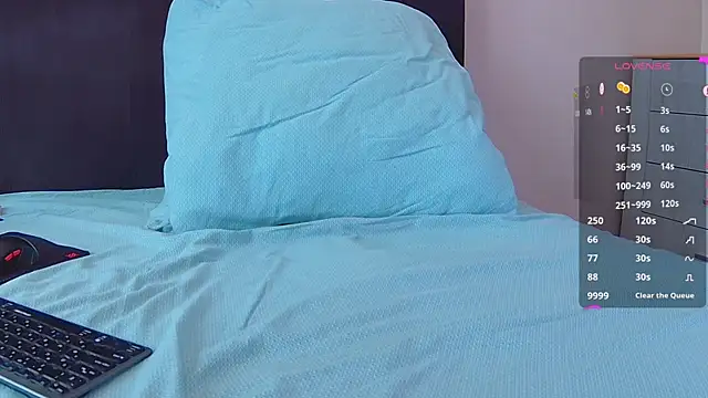 Snapshot of octavarium21 chatting on April 16, 2026, 5:19 am octavarium21 online show from April 16, 2026, 5:19 am