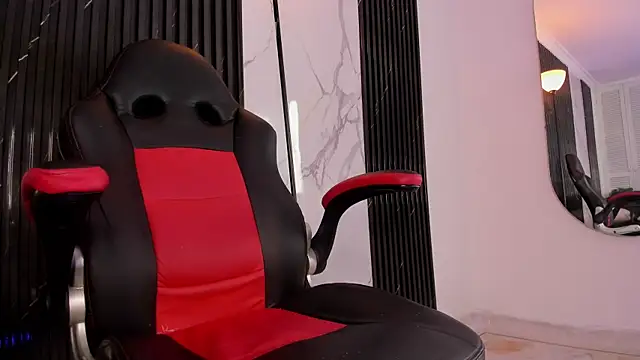 BRYXXXON1 online show from February 20, 2025, 7:30 pm