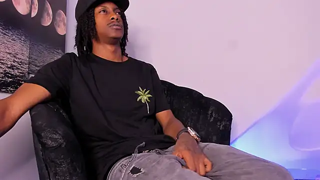 BRYXXXON1 online show from October 5, 2025, 4:49 pm