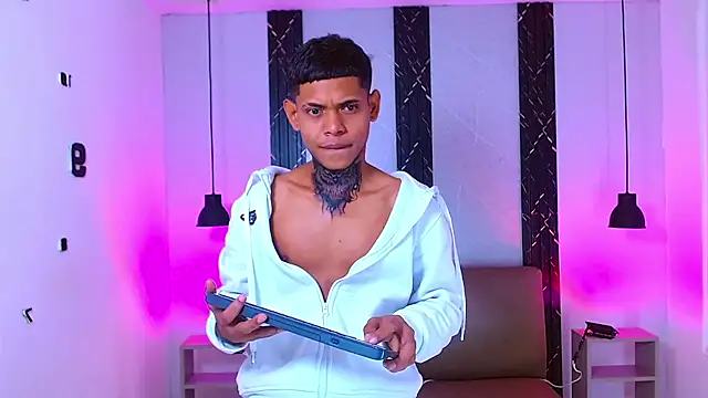 Snapshot of Damar_fhelipe chatting on October 5, 2025, 4:11 am Damar fhelipe online show from October 5, 2025, 4:11 am