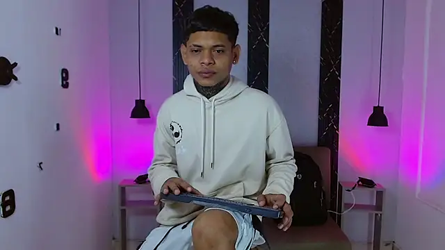 Snapshot of Damar_fhelipe chatting on November 12, 2025, 3:40 am Damar fhelipe online show from November 12, 2025, 3:40 am