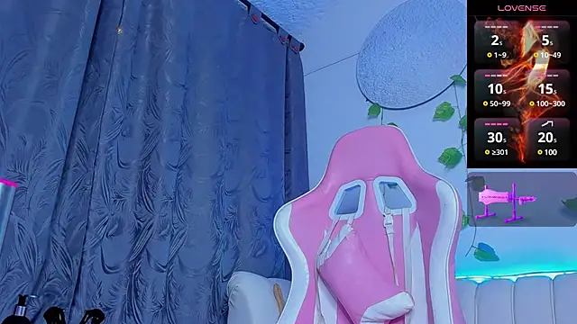 Snapshot of Issac_james_ chatting on January 22, 2025, 5:05 am Issac james online show from January 22, 2025, 5:05 am