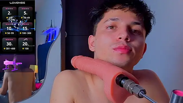 Snapshot of Issac_james_ chatting on November 7, 2025, 5:29 am Issac james online show from November 7, 2025, 5:29 am