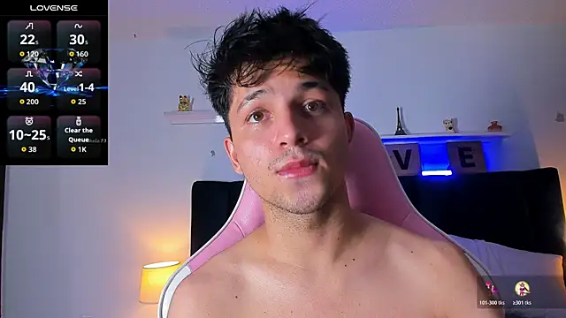 Snapshot of Issac_james_ chatting on November 11, 2025, 5:51 am Issac james online show from November 11, 2025, 5:51 am