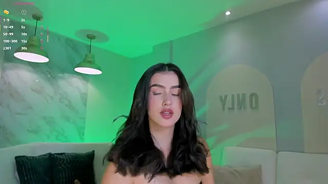 PaulinaSantos  online show from March 17, 2026, 7:28 pm