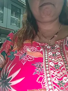 Dianaa9 online show from April 7, 2026, 2:50 pm