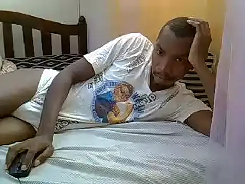 Snapshot of Jaysexxy255 chatting on February 4, 2025, 4:37 am Jaysexxy255 online show from February 4, 2025, 4:37 am