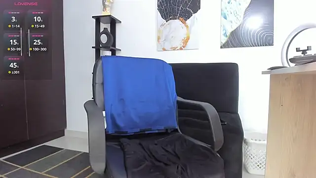 Snapshot of Alex_sc_ chatting on March 21, 2025, 3:22 am Alex sc online show from March 21, 2025, 3:22 am