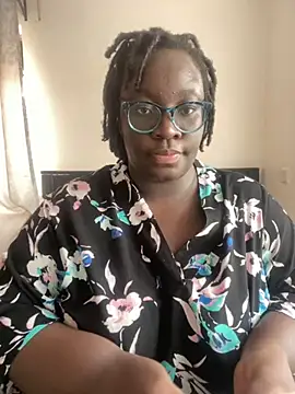 Snapshot of Toomuch_Squirt chatting on October 27, 2025, 2:10 pm Toomuch Squirt online show from October 27, 2025, 2:10 pm