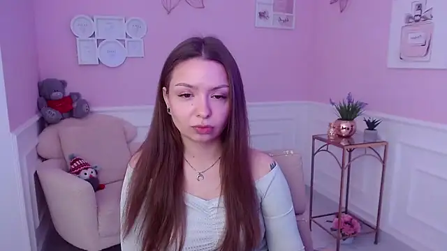 Snapshot of LucySkilar chatting on January 21, 2025, 10:52 am LucySkilar online show from January 21, 2025, 10:52 am