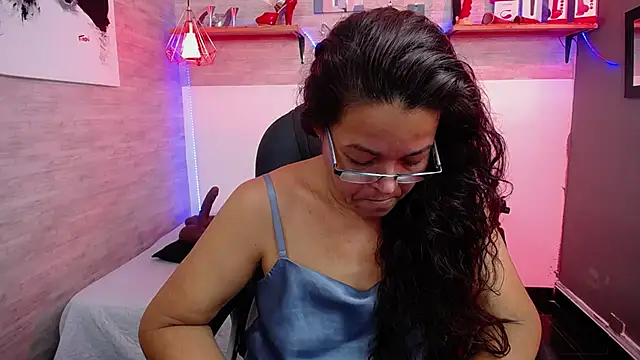 MaturePure online show from November 4, 2025, 10:42 pm