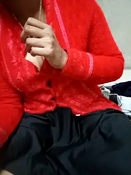 Snapshot of Sexy_rosyyyy chatting on February 13, 2025, 4:50 pm Sexy rosyyyy online show from February 13, 2025, 4:50 pm