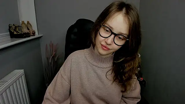 AfinaCutie online show from December 28, 2024, 7:22 am